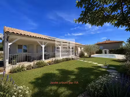 belle maison 4 chambres avec piscine à laudun-l'ardoise