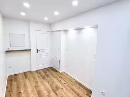 local commercial lumineux