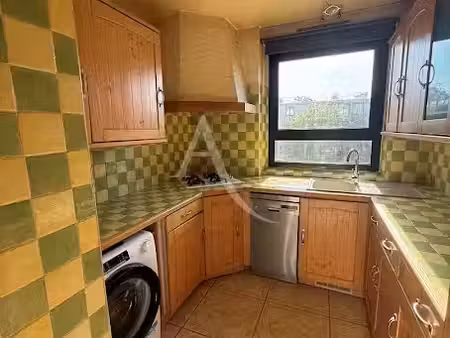location appartement 4 pièces 68.17 m² à rungis (94150)  1 200 €