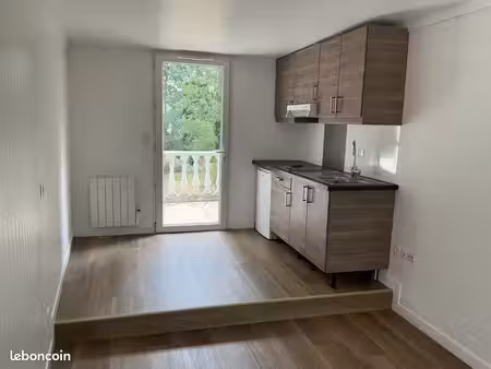 studio 17 m² avec terrasse privative – 485 cc