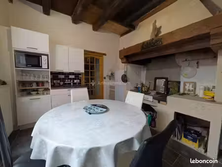 appartement 3 pièces 104 m²