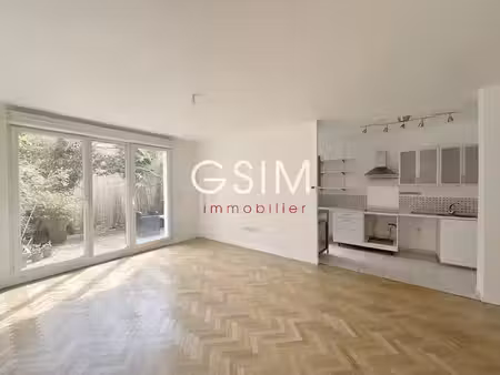 location appartement 2 pièces 60 m² à garches (92380)  1 600 €