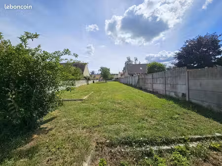 terrain 550 m² vayres-sur-essonne