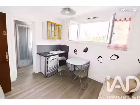 studio 1 pièce 14 m²