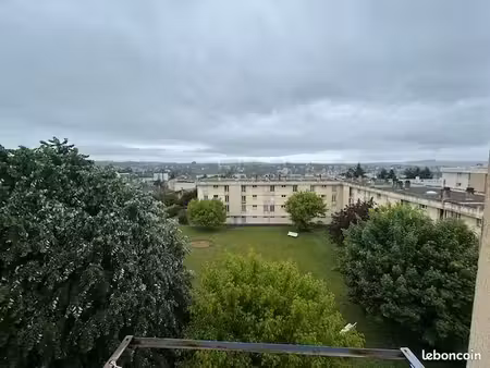 appartement 3 pièces 74 m²