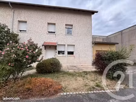 maison 4 pièces 75 m²