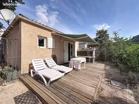 maison 2 pièces 30 m²