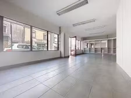 location bureaux et commerces à rosporden (29140) : à louer / 140m² rosporden
