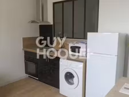 location appartement 2 pièces meublé à château-gontier-sur-mayenne (53200) : à louer 2 piè