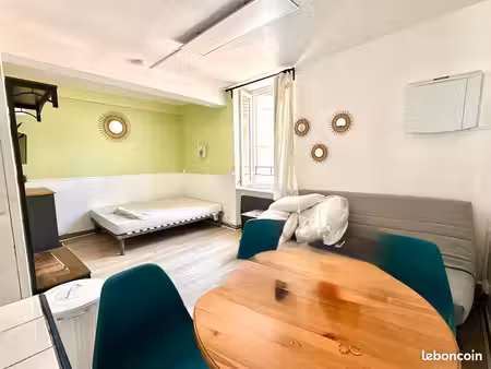 immeuble 5 pièces 94 m²