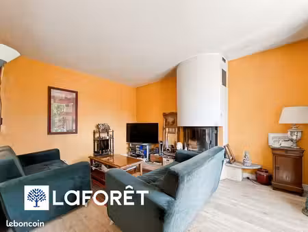 propriété 6 pièces 100 m²