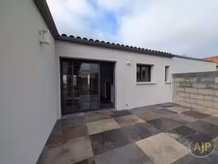 location maison à cugand (85610) : à louer / 101m² cugand
