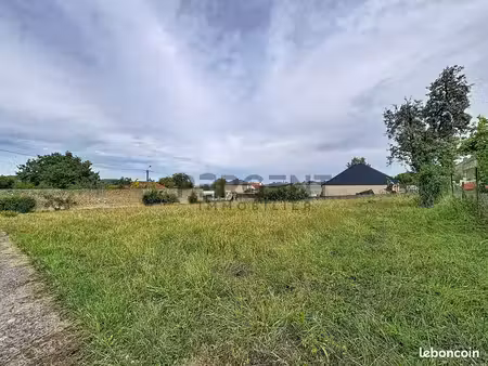 terrain 1241 m² dom-le-mesnil