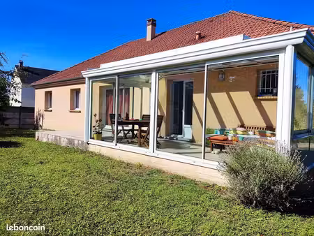 maison individuelle  spacieuse  récente  plain-pied  5 chambres  sous-sol complet  quartie
