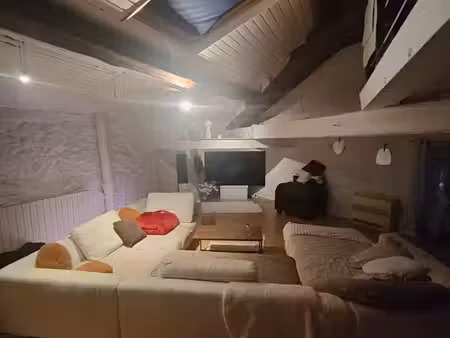 loft de 80m2 à proximité du lidl