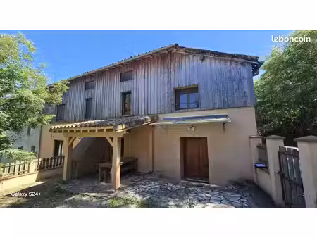 maison 7 pièces 268 m²