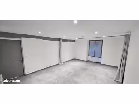 location appartement meublé  centre ville arpajon proche église
