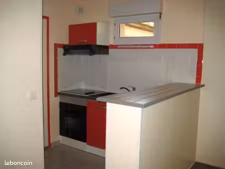 appartement 2 pieces 35m2 beaumont /oise 750 charges comprises