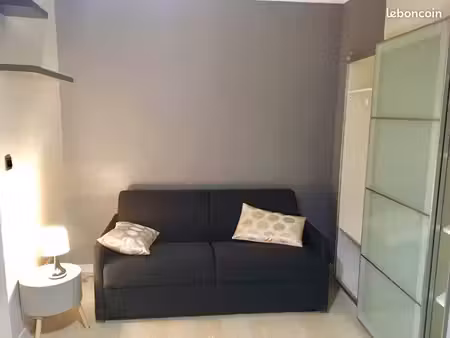 saint-mandé: à louer studio meublé