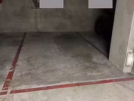 vente parking souterrain rueil-malmaison proche rer