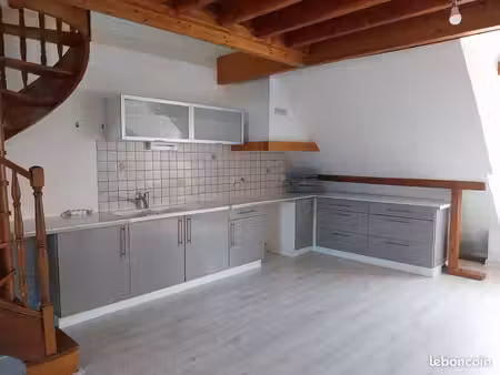location appartement f à chaource