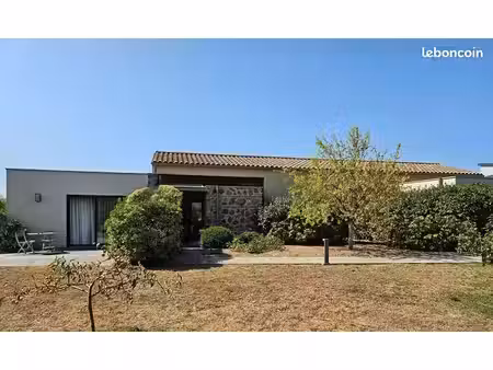 maison 7 pièces 182 m²