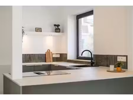 appartement rénové au centre de zaventem