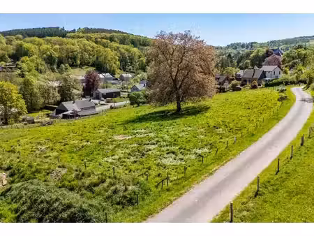 très belle parcelle de terrain à bâtir