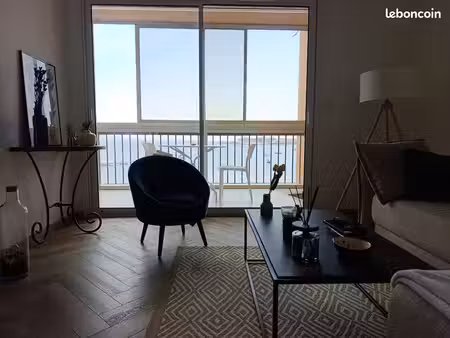 superbe f2 meublé vue panoramique