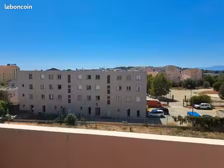 louer appartement f3 - centre aleria