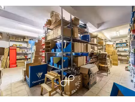 local commercial à vendre