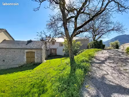 maison 7 pièces 208 m²