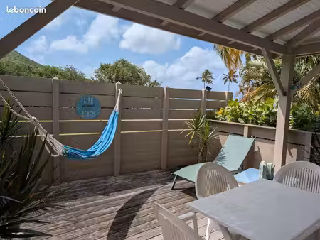 location meublée en bord de plage  anse figuier