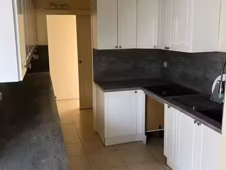 location appartement 3 pièces 72 m² f3