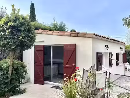 location meublée appartement 2 pièces 25.47 m² à saint-andré-de-sangonis (34725)  570 €