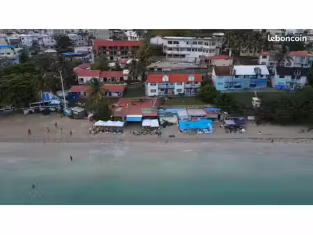 local commercial a louer pour restaurant plage de la datcha gosier