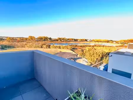 beau t3 meuble a l annee terrasse clim baillargues