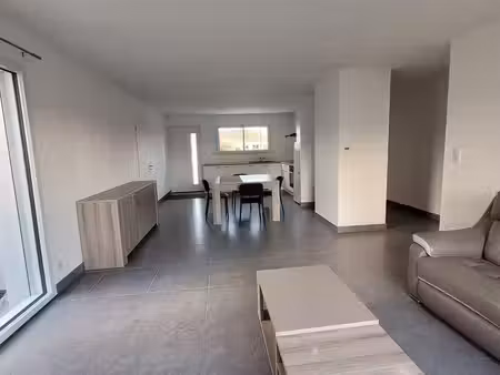 maison à louer 3 mois