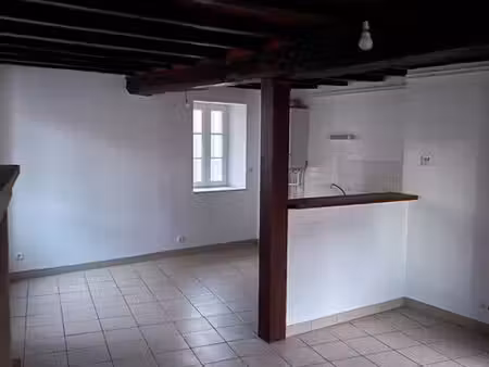 location appartement bourg de cressat