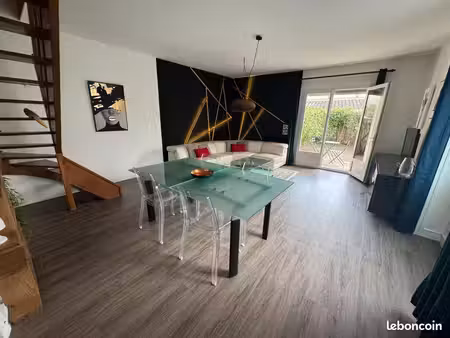 maison de ville 75 m2 meublée