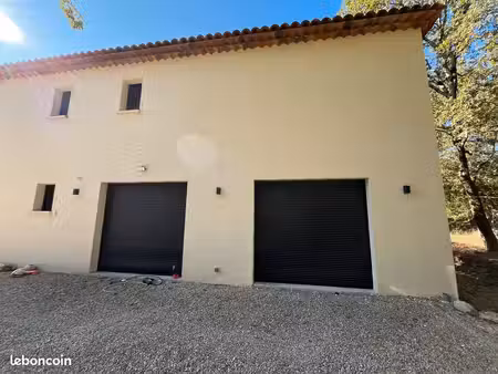location d’un local de stockage sécurisé – roquefort-les-pins (06)