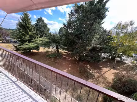 5 pièces de 95 m² rénové avec suite parentale