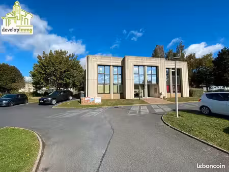 bureaux 70 m²