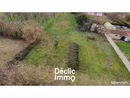 terrain 1 460 m² la brousse