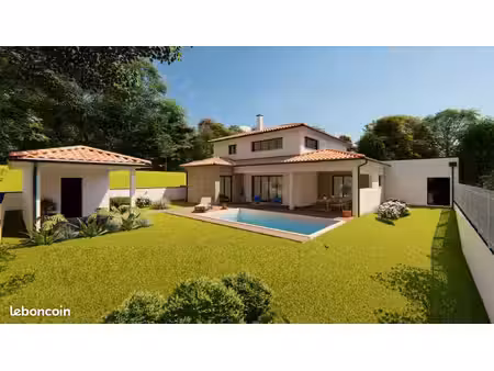 maison 6 pièces 197 m²