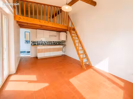 studio 1 pièce 22 m²