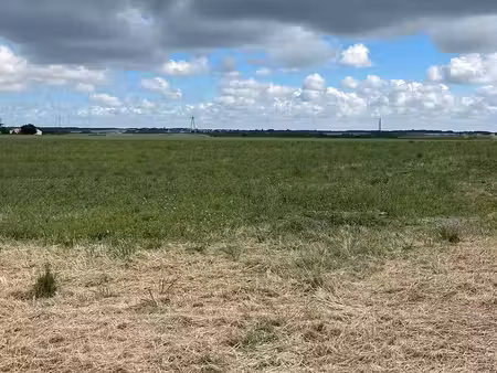 terrain à bâtir de 366 m2 au prix de 105700 à saint-georges-de-didonne (17)