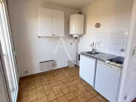 studio 1 pièce 25 m²