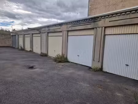 box rer villeneuve-le-roi