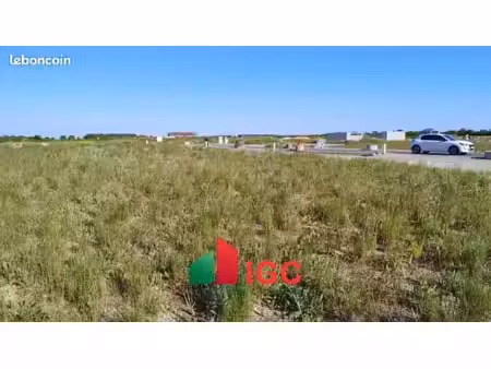 terrain 450 m² la jarne